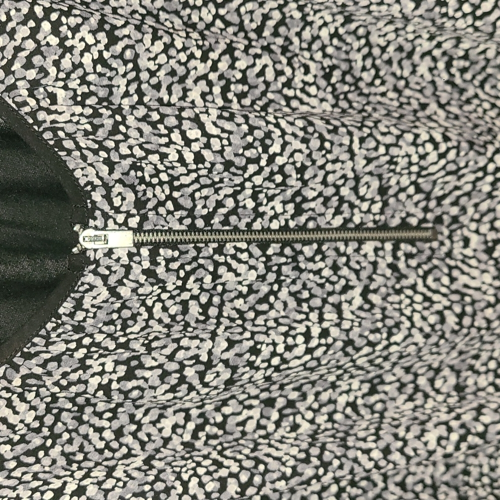 Express Zip Front Tank - Picture 4 of 5